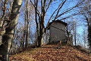 CASTEL REGINA (1424 m) e PIZZO CERRO ( 1285 m) ad anello da Catremerio il 14 dicembre 2017 - FOTOGALLERY